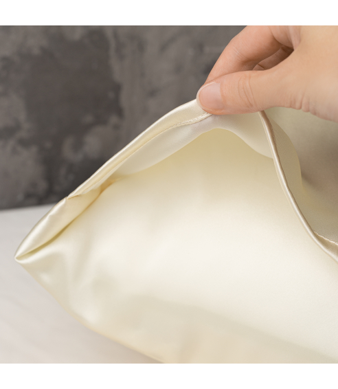 Jedwabna poszewka na poduszkę „Cream“. Jedwabna poszewka na poduszkę