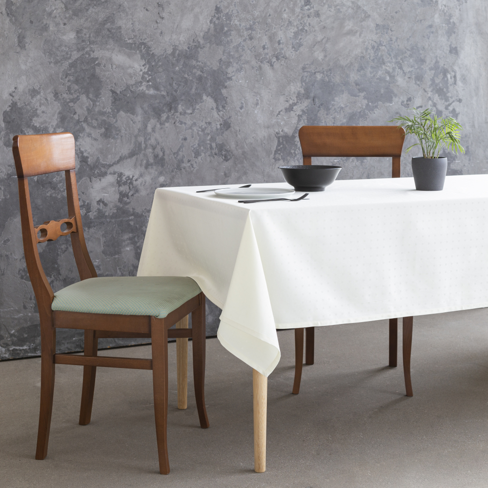 Obrus „Creamy square“. Obrusy bawełniane, 140x200 cm, 140x240cm, 140x300 cm
