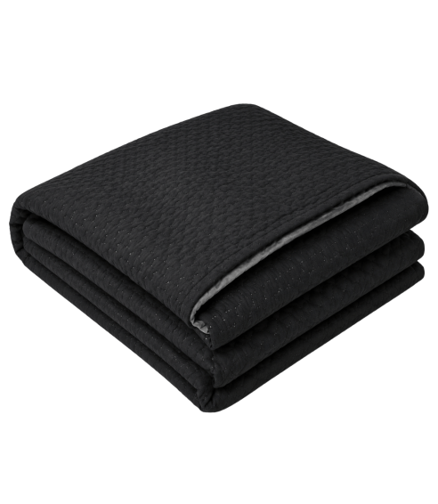 Narzuta „Black trapuntino Bedspread“. Pledy