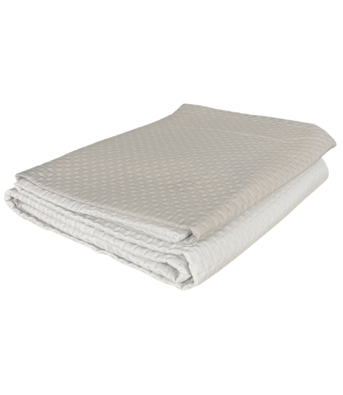Narzuta „Cream trapuntino Bedspread“. Pledy
