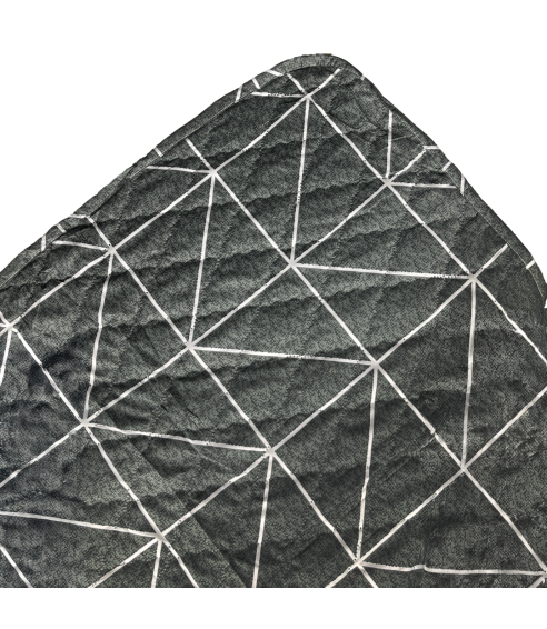 Narzuta „Geometric Charm“. Pledy