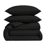 Komplet pościeli „Black Stripes“. Czarna pościel, 140x200 cm, 150x200 cm, 160x200 cm, 180x200 cm, 200x200 cm, 200x220 cm. Stylowy czarny zestaw pościeli z eleganckim wzorem pasków, wnoszący nowoczesną elegancję do wystroju twojej sypialni.