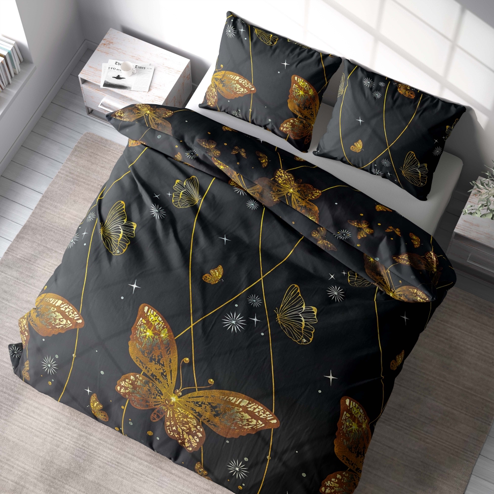 Komplet pościeli "Flutter". Komplety pościeli 140x200, 140x200 cm, 200x200 cm, 200x220 cm, 220x240 cm. Czarująca czarna pościel ozdobiona żywymi pomarańczowymi motylami i wdzięcznymi krzywiznami.