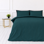 Komplet pościeli „Green Stripes“. Wzorzysta pościel, 140x200 cm, 150x200 cm, 160x200 cm, 180x200 cm, 200x200 cm, 200x220 cm. Elegancki zestaw pościeli w ciemnozielonym kolorze z ponadczasowym wzorem w paski, który doskonale uzupełnia różne style aranżacji wnętrz. Komplet pościeli „Green Stripes“. Wzorzysta pościel, 140x200 cm, 150x200 cm, 160x200 cm, 180x200 cm, 200x200 cm, 200x220 cm. Elegancki zestaw pościeli w ciemnozielonym kolorze z ponadczasowym wzorem w paski, który doskonale uzupełnia różne style aranżacji wnętrz.