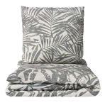 Komplet pościeli „Palm Drift“. Komplety pościeli 140x200, 140x200 cm, 160x200 cm, 200x200 cm, 200x220 cm, 220x240 cm. Zestaw pościeli w delikatnych jasnych kolorach ozdobiony żywymi liśćmi palmowymi, idealny dla świeżego i tropikalnego klimatu w twojej sypialni.