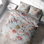 Komplet pościeli "Peony". Komplety pościeli 140x200, 140x200 cm, 200x200 cm, 200x220 cm. Spokojny zestaw pościeli z dużymi piwoniami w różowych i piaskowych odcieniach.