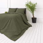 Pościel perkal „Moss Green Percale“. Pościel 150x200, 140x200 cm, 150x200 cm, 160x200 cm, 180x200 cm, 200x200 cm, 200x220 cm, 220x240 cm. Oliwkowozielona poszwa na kołdrę bez motywów dekoracyjnych.