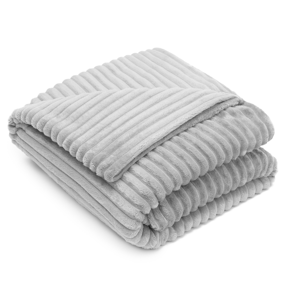 Pled „Steel Tint fleece blanket“. Pledy, 200x220 cm