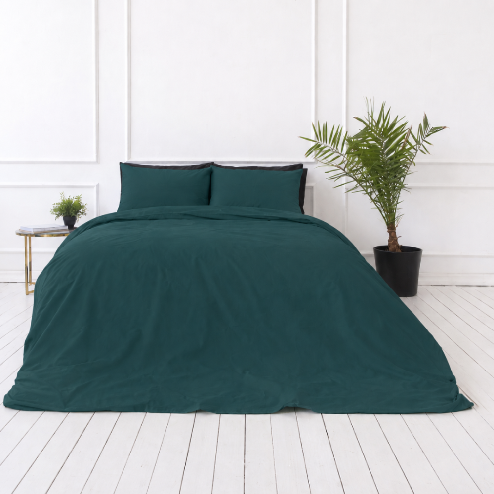 Pościel satyna bawełniana PREMIUM "Green Sateen“. Pościel jednokolorowa, 140x200 cm, 200x200 cm, 200x220 cm. Klasyczny bawełniany komplet pościeli w głębokim zielonym kolorze. Pościel satyna bawełniana PREMIUM "Green Sateen“. Pościel jednokolorowa, 140x200 cm, 200x200 cm, 200x220 cm. Klasyczny bawełniany komplet pościeli w głębokim zielonym kolorze.