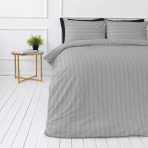 Pościel satyna bawełniana PREMIUM „Silver Stripe Sateen“. Pościel 150x200, 140x200 cm, 150x200 cm, 160x200 cm, 180x200 cm, 200x200 cm, 200x220 cm, 220x240 cm. Szary komplet pościeli w paski z delikatnym satynowym efektem