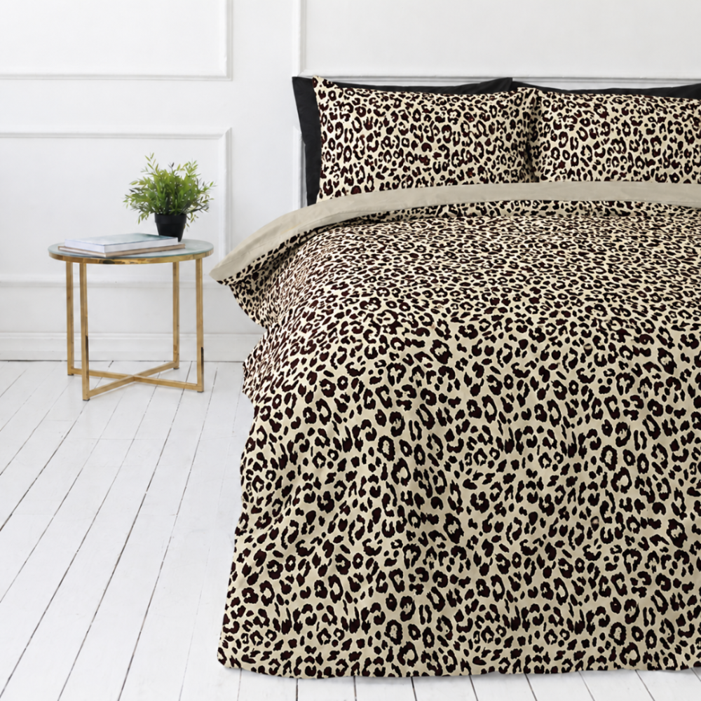 Pościel satyna bawełniana „Exotic Leopard“. Wzorzysta pościel, 140x200 cm, 200x200 cm, 200x220 cm. Komplet pościeli z satyny bawełnianej w panterkę Pościel satyna bawełniana „Exotic Leopard“. Wzorzysta pościel, 140x200 cm, 200x200 cm, 200x220 cm. Komplet pościeli z satyny bawełnianej w panterkę