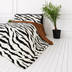 Pościel satyna bawełniana „Exotic Zebra“. Biała pościel, 140x200 cm, 200x200 cm, 200x220 cm. Biała pościel z wyrazistymi czarnymi pasami w stylu zebry Pościel satyna bawełniana „Exotic Zebra“. Biała pościel, 140x200 cm, 200x200 cm, 200x220 cm. Biała pościel z wyrazistymi czarnymi pasami w stylu zebry