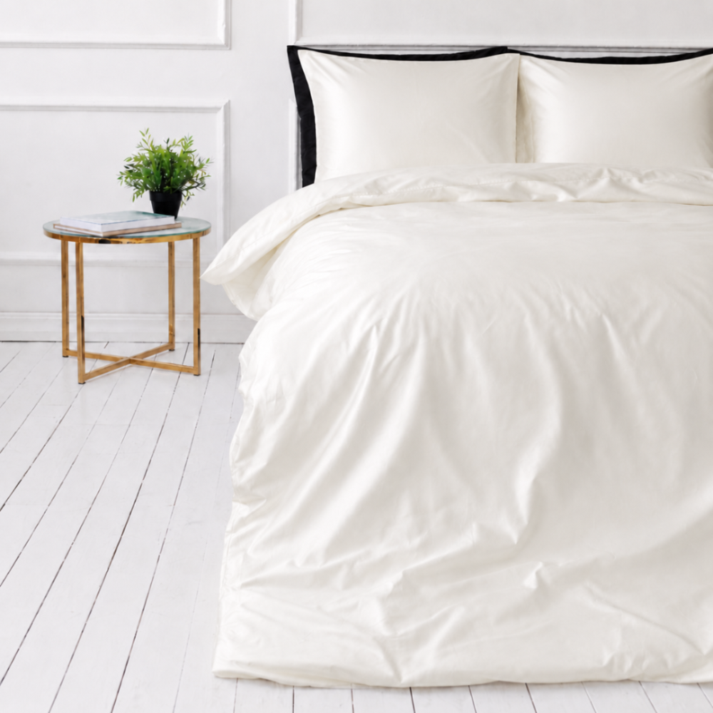 Komplet pościeli jedwabnej "Pearl White Silk". Komplety pościeli, 200x200 cm, 200x220 cm. Delikatny kremowy minimalistyczny komplet pościelowy. Komplet pościeli jedwabnej "Pearl White Silk". Komplety pościeli, 200x200 cm, 200x220 cm. Delikatny kremowy minimalistyczny komplet pościelowy.