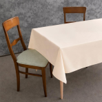 Obrus „Peach Calm Tablecloth“. Obrusy bawełniane, 140x200 cm, 140x240cm, 140x300 cm. Jasnobrzoskwiniowy jednolity obrus bez wzoru Obrus „Peach Calm Tablecloth“. Obrusy bawełniane, 140x200 cm, 140x240cm, 140x300 cm. Jasnobrzoskwiniowy jednolity obrus bez wzoru
