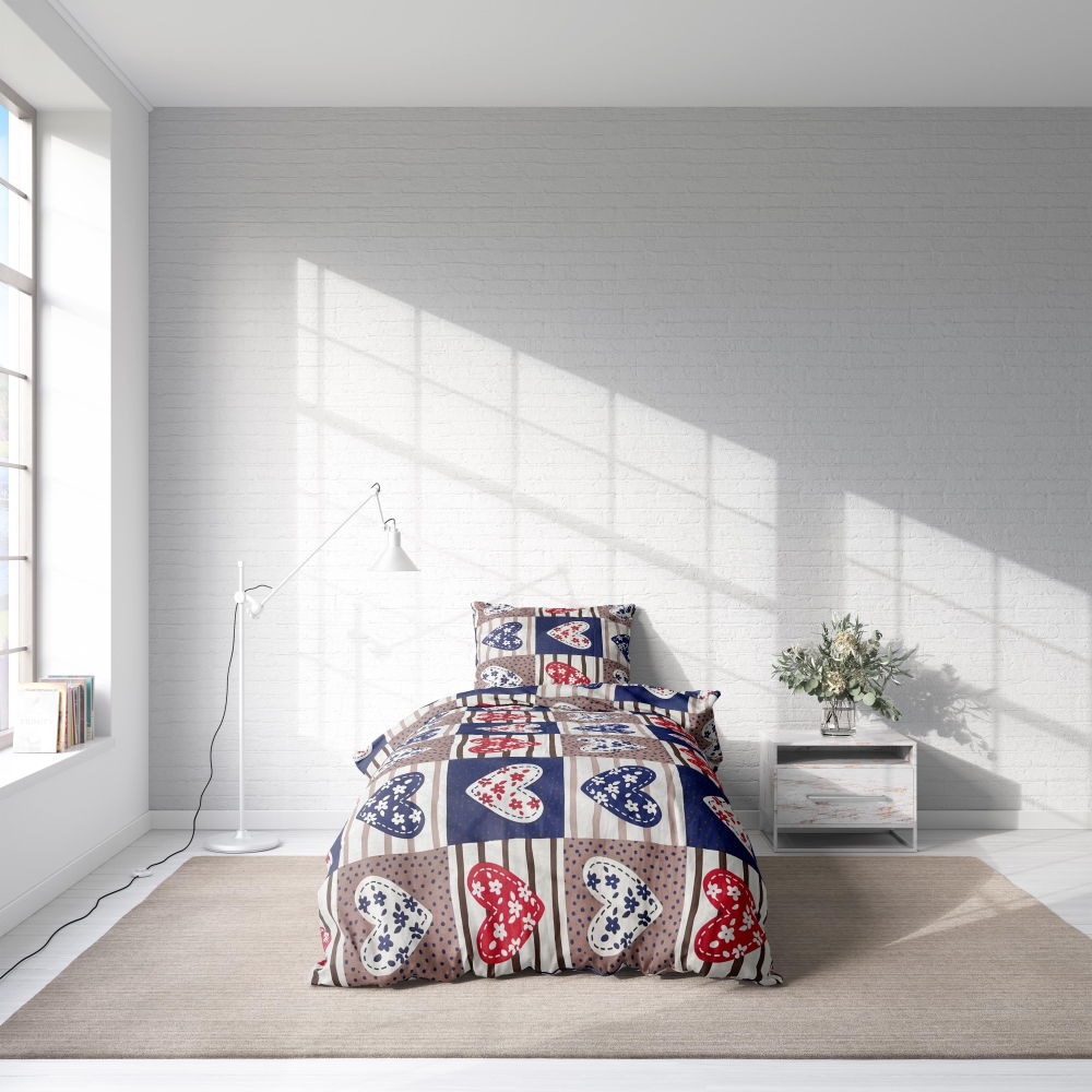 Pościeli dziecięcej "Love tiles". Pościel dla niemowląt, 100x140 cm. Ciemnoniebieski i brązowy zestaw pościeli z czerwonymi i niebieskimi sercami w kafelkowym wzorze, idealny do przytulnej i kochającej sypialni dziecka.