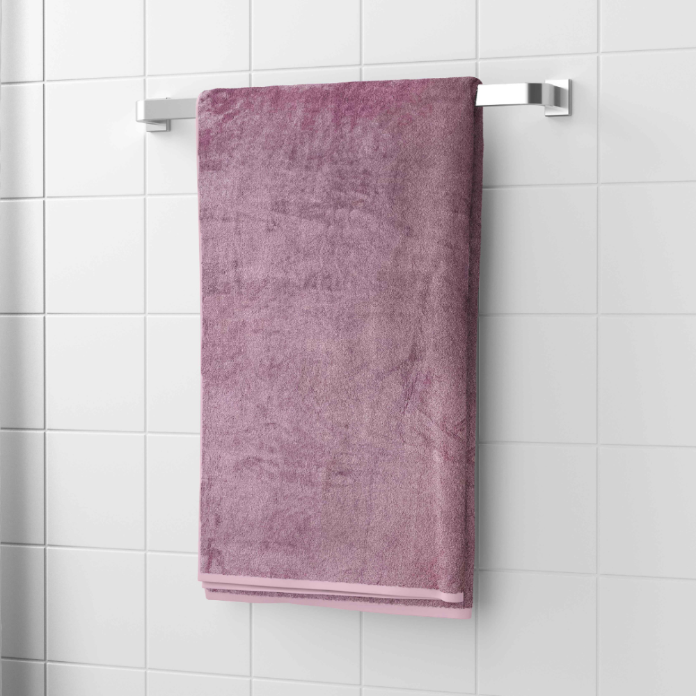 Ręcznik łazienkowy „Grape“. Ręczniki, 70x140 cm. Wspaniały ręcznik w kolorze winogron, wykonany z myślą o najwyższym komforcie i stylu podczas kąpieli.