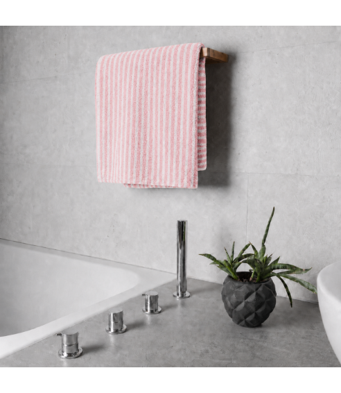 Ręcznik łazienkowy „Pink Lines“
