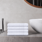 Ręcznik łazienkowy „Royal White towel“, 70x140 cm. Biały ręcznik kąpielowy z dekoracyjnym pasiastym wykończeniem.